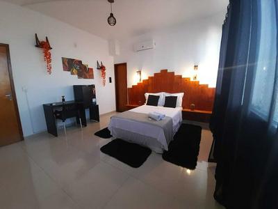 Central Palace Hotel