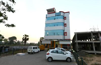 OYO 1272 Hotel Parkview INN