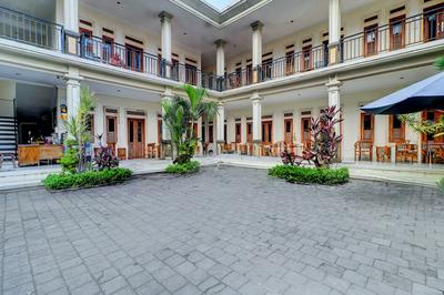 Collection O Budget Door Legian Inn @Poppies Road