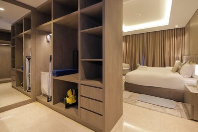 1 BR Burj Khalifa View Sterling East