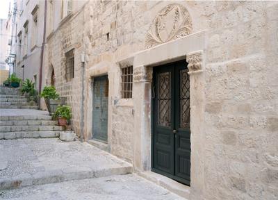Luxury Apartment Lina - III