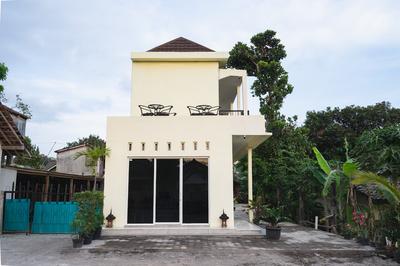 OYO 1855 Elise Exclusive Residence