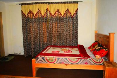 Lahore hotel shogran