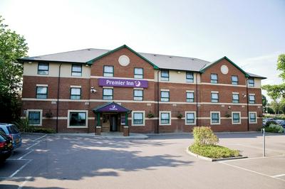 Premier Inn Watford Central