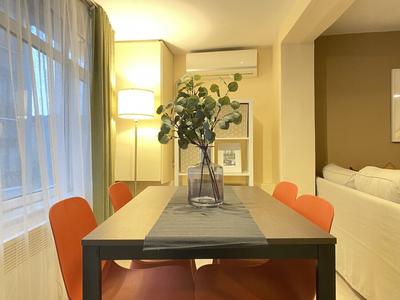 Charming and Central Flat Near Macka Park