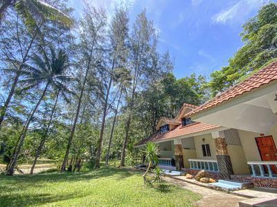 Ranong Resort and Laguna