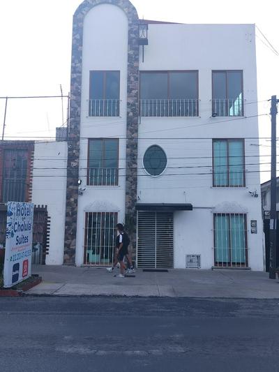Cholula Suites