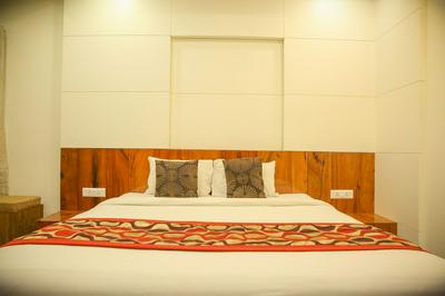 Hotel Madhuri Executive