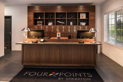 Four Points by Sheraton Mt Prospect O'Hare