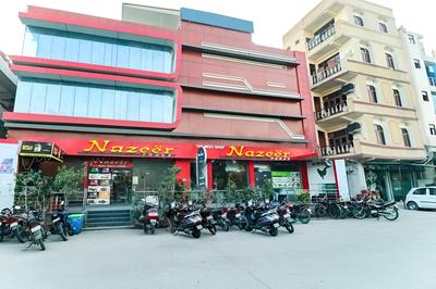 ADB Rooms Hotel Nazeer