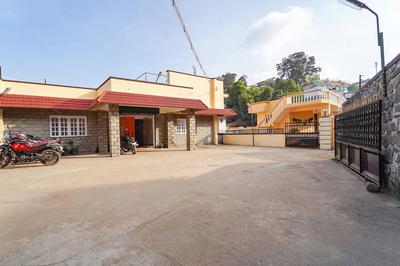 FabExpress California Inn