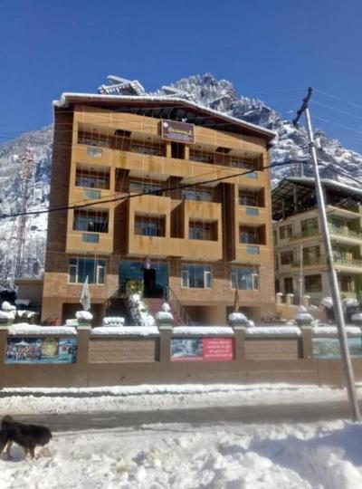 Goroomgo Park Paradise Manali