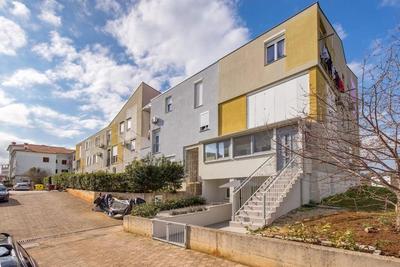 Apartments Bako