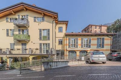 Sister House in Lierna