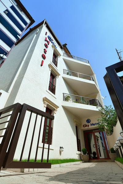 City Hotel Tirana