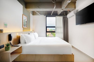 Hotel Attic 33