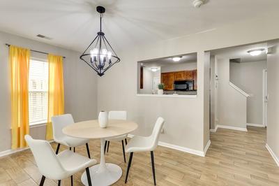 Charming North Charleston Townhome - Pets Welcome!