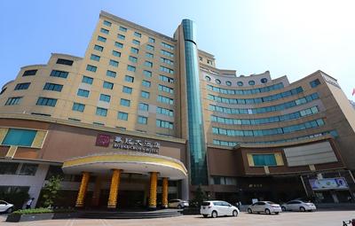 Royal Crown Hotel