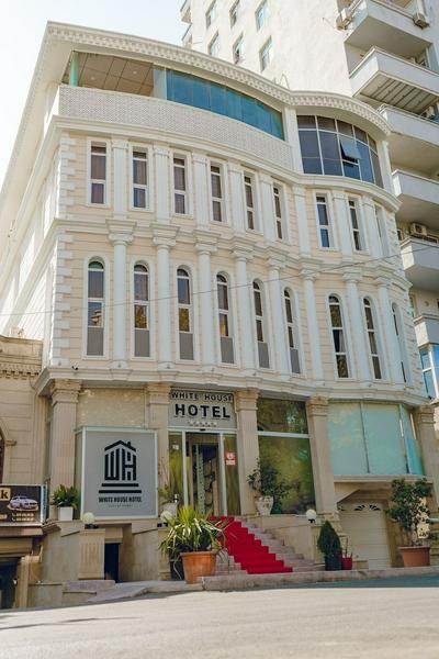 White House Hotel