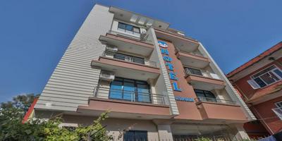 MeroStay 032 Hotel Marinha