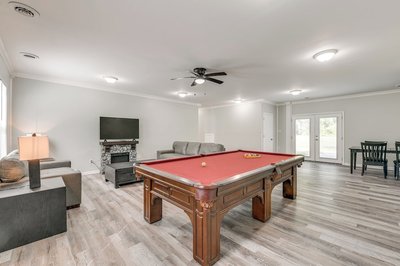 11 Mi to Fort Lee: 30-acre Retreat w/ Scenic Views