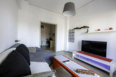 Spacious Living at Kallithea