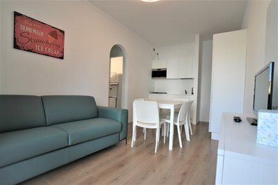 Cozy Apartment With Balcony Near Piazza Torino