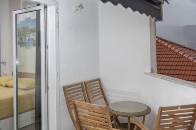 Apartment Mia - Two Bedroom Apartment With Balcony