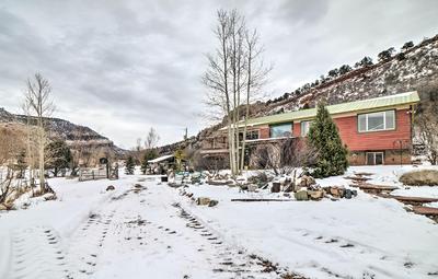 Cozy Durango Apt w/ Mtn View ~ 6 Mi to Downtown!