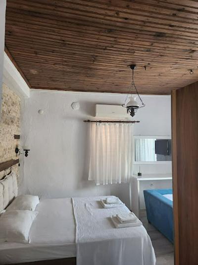 Assos Mia Konaklama ve Restaurant