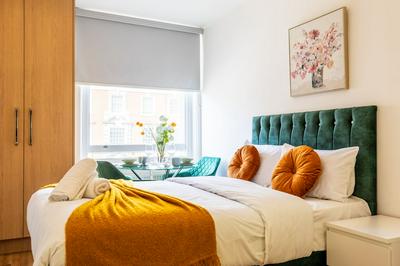 Kensington High Street Suites