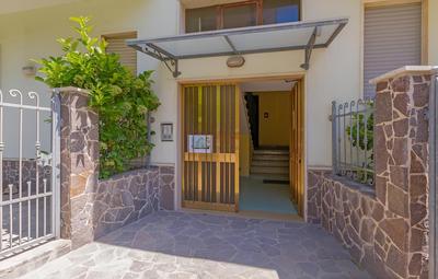 2955 Anna House by Barbarhouse