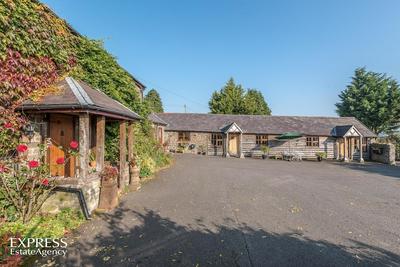 Highgrove Barns, 写真 2