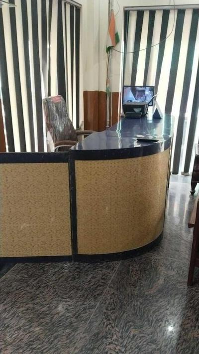 Shri Veni Madhav Hotel