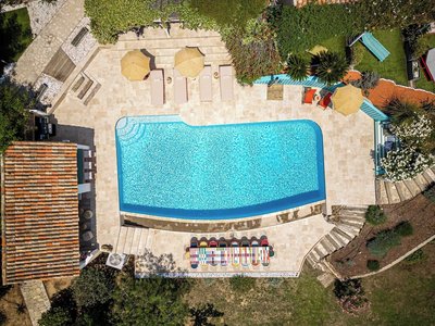 Charming Flat in a Provencal Villa - 2p