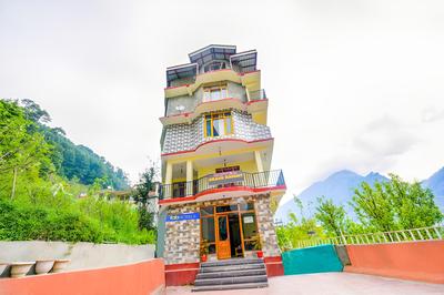 Fabhotel Brave Knight