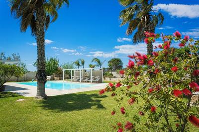 Villa El Capitano with garden and pool