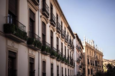 Lujoso Apartamento en Plaza Nueva