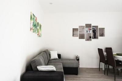 Zezio 44 in Como With 2 Bedrooms and 1 Bathrooms