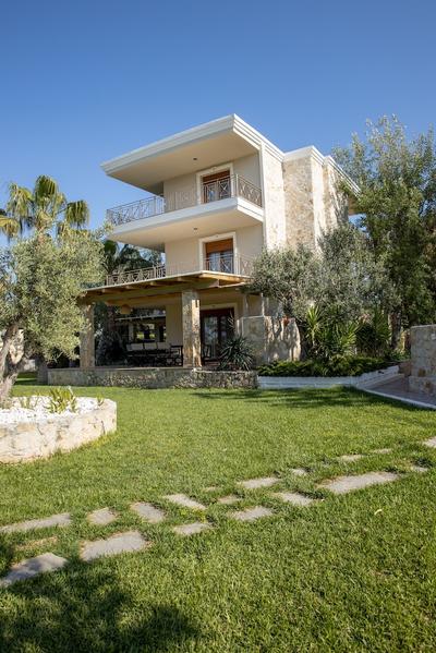 W Villas Halkidiki