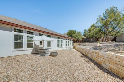 Idyllic Lago Vista Home < 1 Mi to Lake Travis!