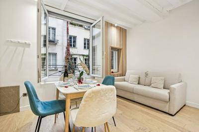 Lavie Maison AC Center of Paris