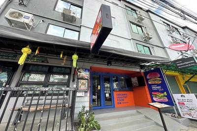 Bw Studios Thai Art Style