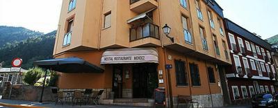 Hostal Restaurante Méndez "El Guardia"
