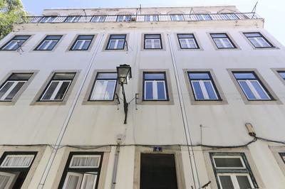 Bairro Alto Bright by Homing
