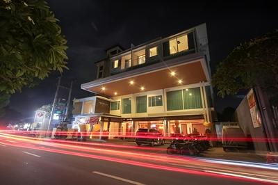 RedDoorz @ Sriwijaya Legian 2