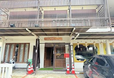 Collection O Bupamontra Chiangmai