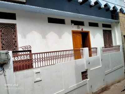 Mahadev guest house Varanasi