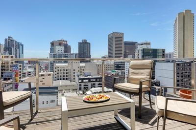 71 on Loop Cape Town - Apt With Mountain Views