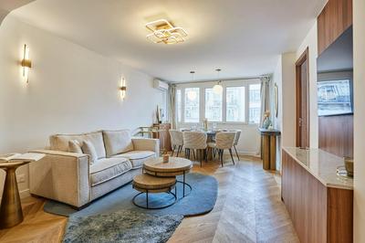 Apartment in the Center of Paris